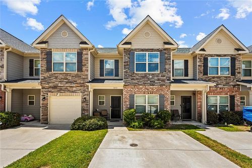 5253 Carrie Dr, Morrow, GA, 30260-4224 | Card Image
