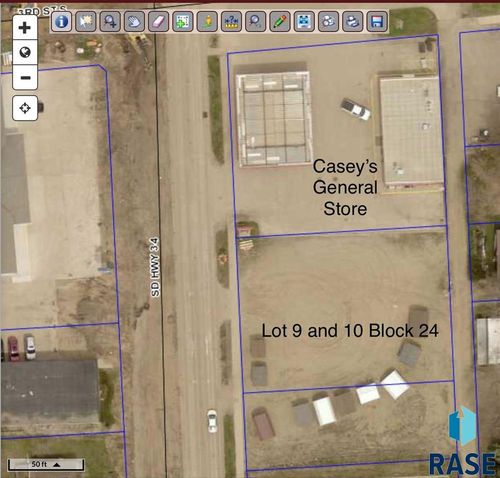 400 Block Washington Ave, Madison, SD, 57042 | Card Image