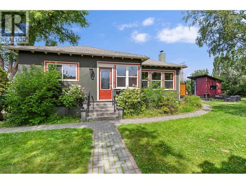 2150 Laurier Cres, Prince George, BC, V2M2A6 | Card Image