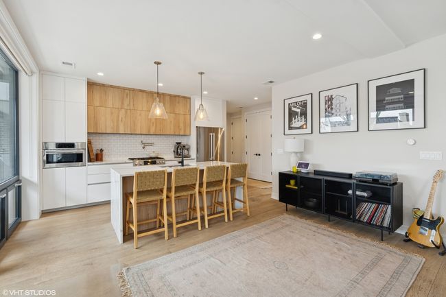 2S - 529 Hermitage Ave, Condo with 2 bedrooms, 2 bathrooms and 1 parking in CHICAGO IL | Image 8