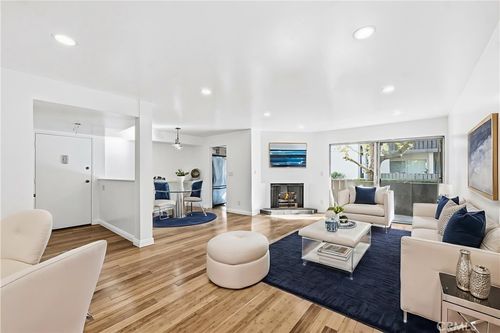 unit-103-15030 Victory Blvd, Van Nuys, CA, 91411-1823 | Card Image