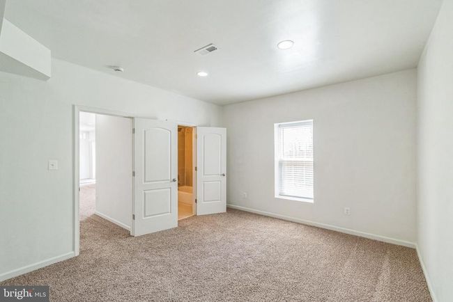 8103 Levi Ct, House other with 5 bedrooms, 4 bathrooms and null parking in Manassas VA | Image 25