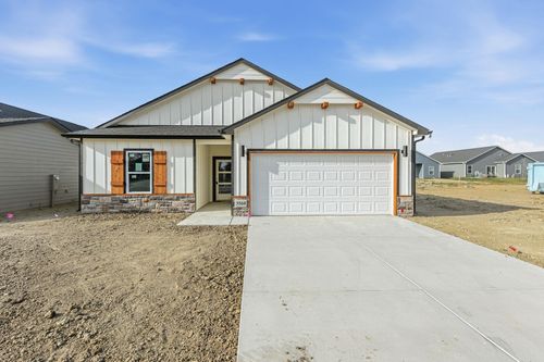 3560 E Bearsden St, Derby, KS, 67037-7821 | Card Image