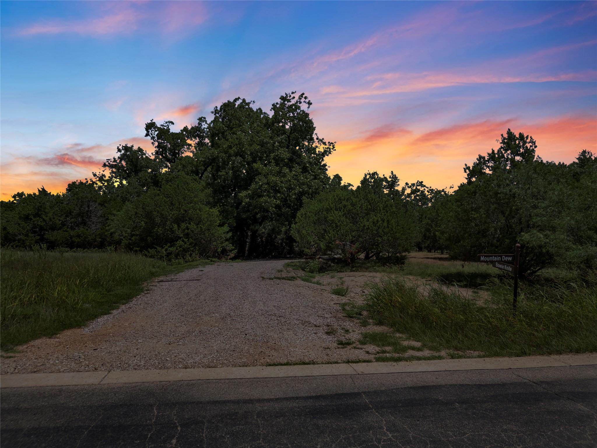 Land in Horseshoe Bay 5