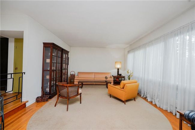 60 Cedar Ter, Home with 5 bedrooms, 2 bathrooms and null parking in Staten Island NY | Image 5