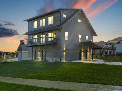 1165 Salm Dr, North Liberty, IA, 52317-4889 | Card Image