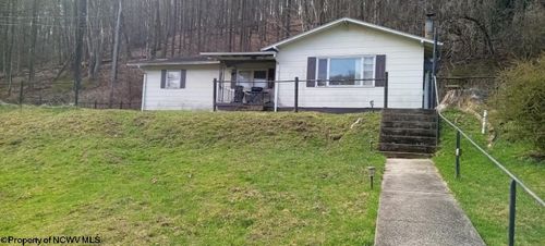 152 Liberty St, Salem, WV, 26426-1232 | Card Image