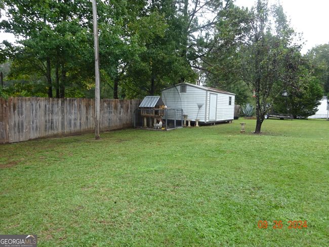 6136 Amelia Rd, House other with 4 bedrooms, 2 bathrooms and null parking in Claxton GA | Image 6