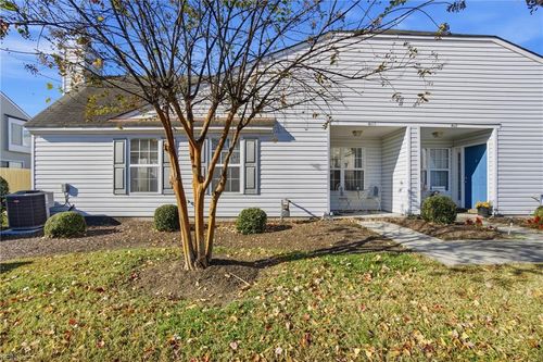 4605 Woodmark Trl, Chesapeake, VA, 23321-6165 | Card Image