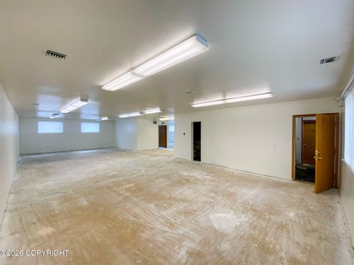 101-301 E Fireweed Ln, Anchorage, AK, 99503-2146 | Card Image