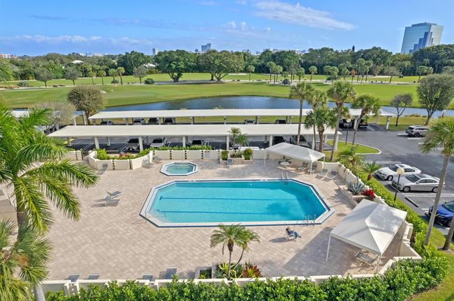 APT-1902 - 1900 Consulate Pl, Condo with 2 bedrooms, 2 bathrooms and null parking in West Palm Beach FL | Image 37