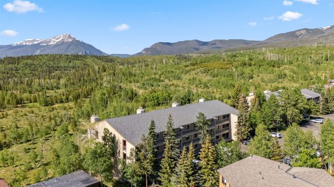 4612 - 4612 Ryan Gulch Rd, Condo with 2 bedrooms, 2 bathrooms and null parking in Silverthorne CO | Image 31