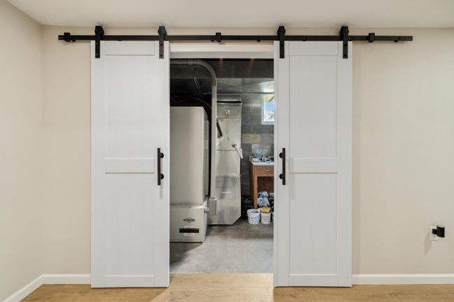 #29 Barn Doors into Storage Room.jpg | Image 29