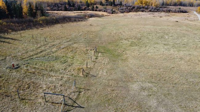 242048 192 St W, Home with 0 bedrooms, 0 bathrooms and null parking in Foothills AB | Image 18