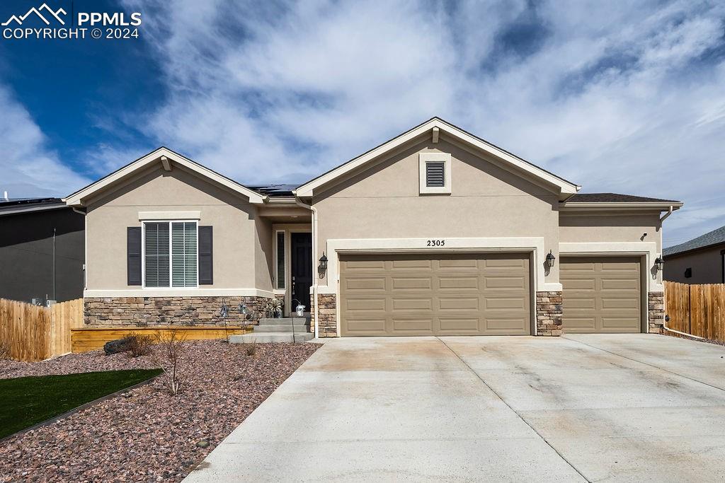 Sunrise Ln, Pueblo, CO 81008