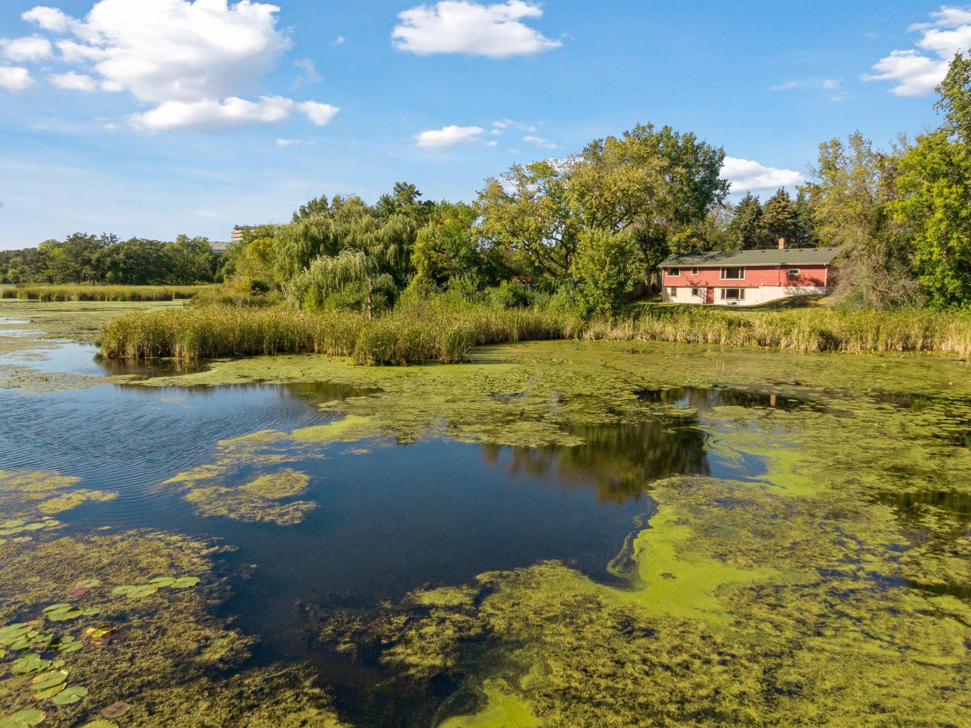 Smetana Ln, Eden Prairie, MN 55344