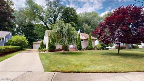 3162 231st St, North Olmsted, OH, 44070-1464 | Card Image