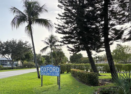 209 Oxford 200, West Palm Beach, FL, 33417-1403 | Card Image
