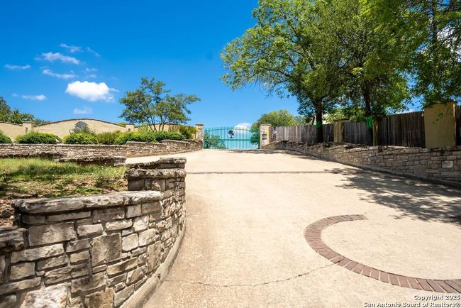 112 Juniper Pt, House other with 4 bedrooms, 5 bathrooms and null parking in Ingram TX | Image 74