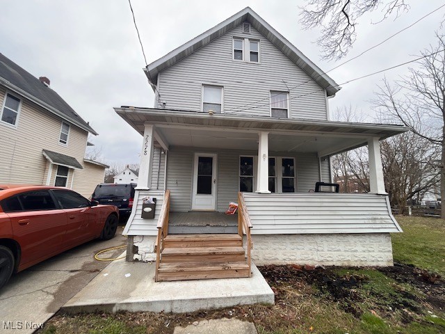 Davenport St, Omaha, NE 68132
