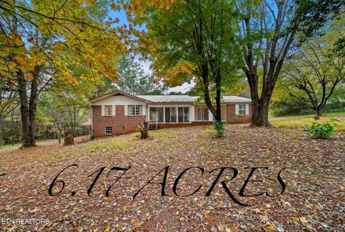 219 Cherokee Cir, Madisonville, TN, 37354-6010 | Card Image