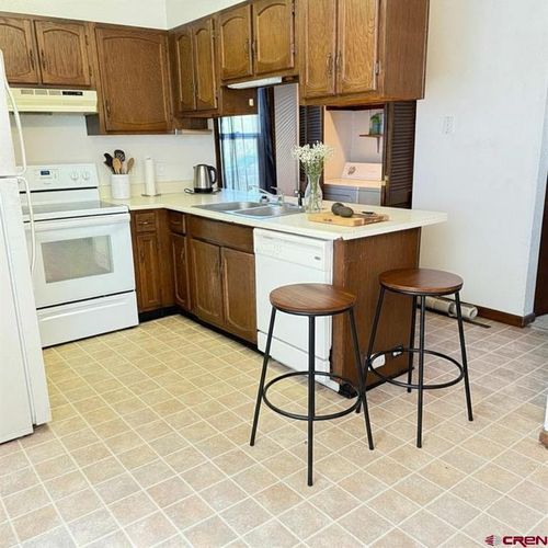 4-1021 W Denver Ave, Gunnison, CO, 81230-3381 | Card Image