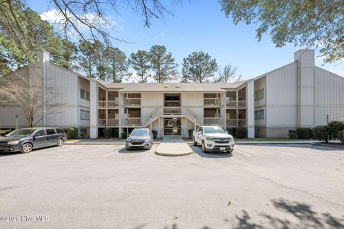 6228 Harbourside Dr, New Bern, NC, 28560-7287 | Card Image
