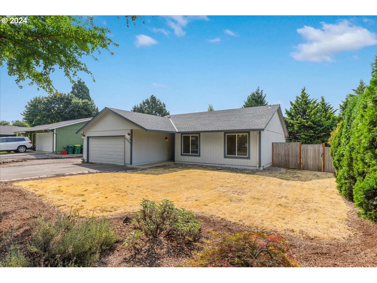 Thatcher Dr, Beaverton, OR 97008