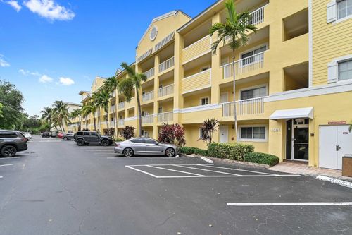 805-1501 E Broward Blvd, Fort Lauderdale, FL, 33301-2120 | Card Image