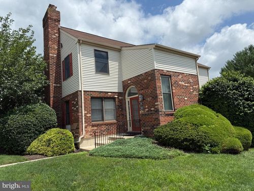 331-331 Norris Hall Ln, West Norriton, PA, 19403-5210 | Card Image