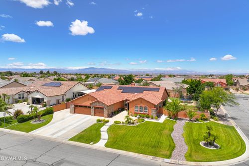 3035 W Avenue M5, Lancaster, CA, 93536-2811 | Card Image