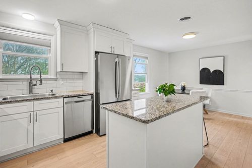 1601 Lethia Dr, Nashville, TN, 37206-1010 | Card Image