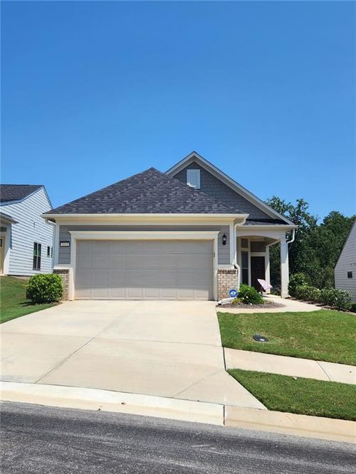 5610 Villa Crest Dr, Hoschton, GA, 30548-4200 | Card Image