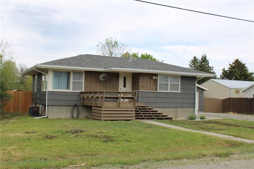 215 S D St, Bridger, MT, 59014-7750 | Card Image