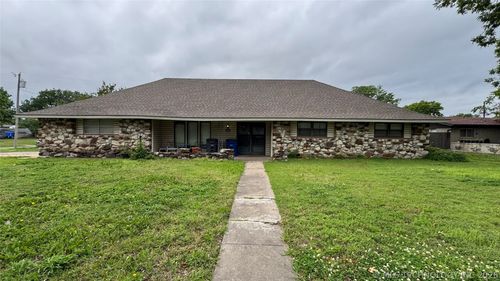 3736 S 95th East Ave, Tulsa, OK, 74145-3526 | Card Image