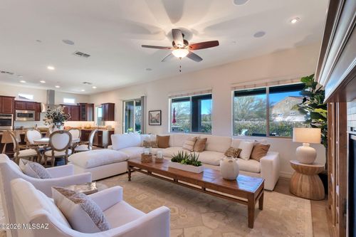 964 W Golden Barrel Court, Tucson, AZ, 85755 | Card Image
