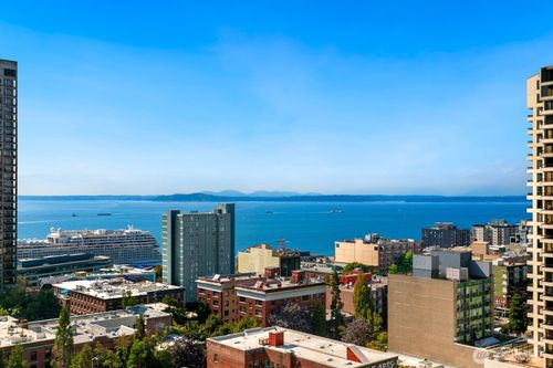 apt-1702-2100 3rd Ave, Seattle, WA, 98121-2303 | Card Image