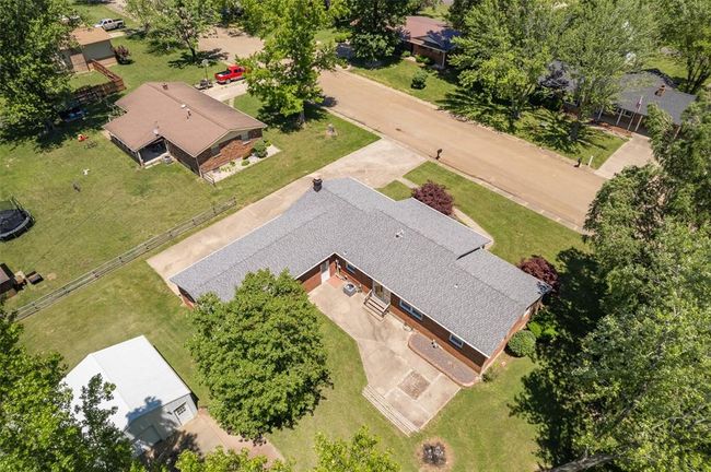 Aerial view of property and surrounding area | Image 25