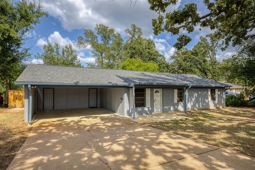 130 Hillcrest Drive, Palestine, TX, 75801 | Card Image