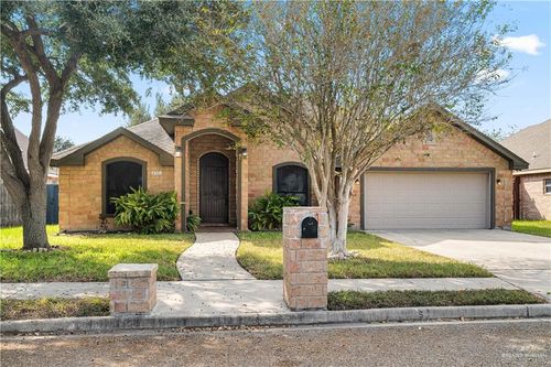 4705 Date Palm Ave, McAllen, TX, 78501-3952 | Card Image