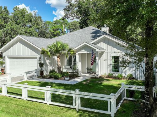 179 Little Canal Dr, Santa Rosa Beach, FL, 32459-5558 | Card Image