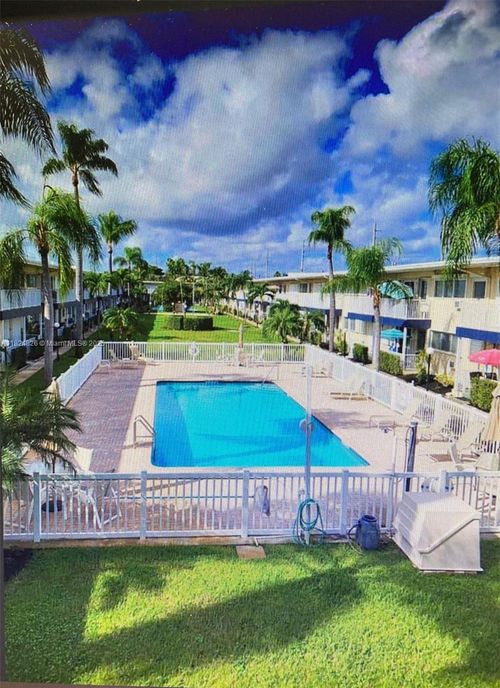 apt-46-223 S Federal Hwy, Dania Beach, FL, 33004-4002 | Card Image