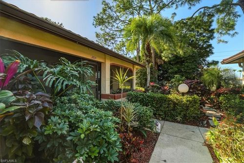 2031-2031 Pine Isle Ln, NAPLES, FL, 34112-6185 | Card Image