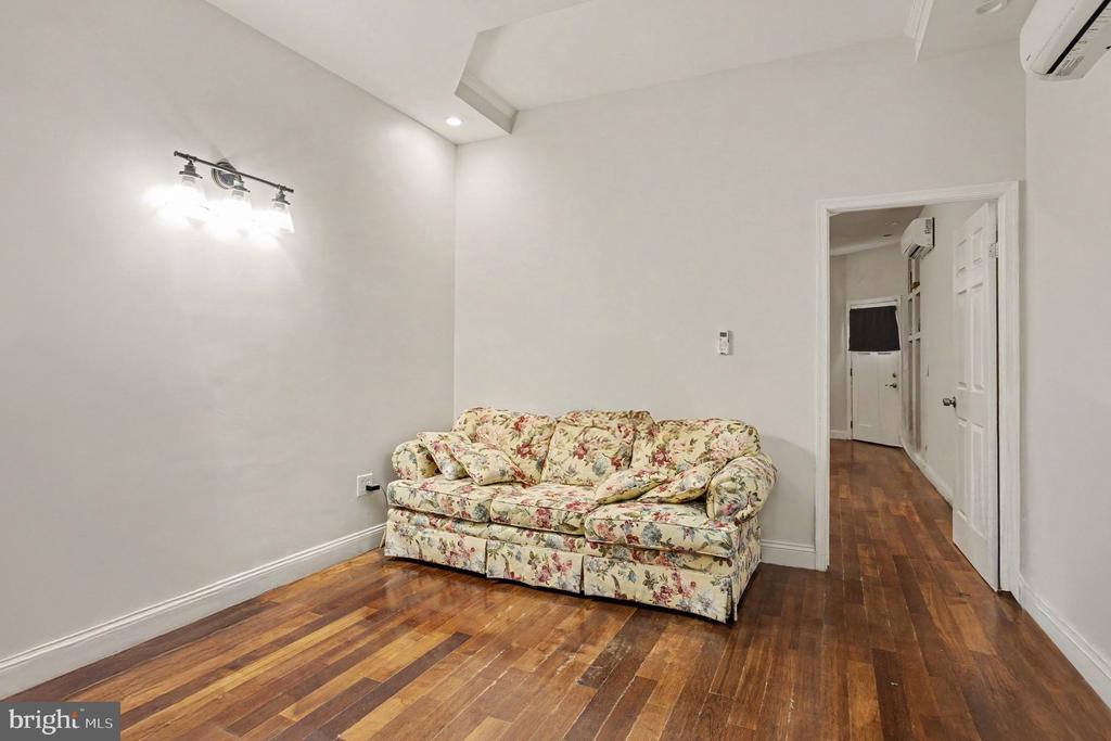 Residential in BALTIMORE 3