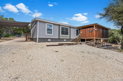 798 Legion Dr, Lakehills, TX, 78063-7451 | Card Image