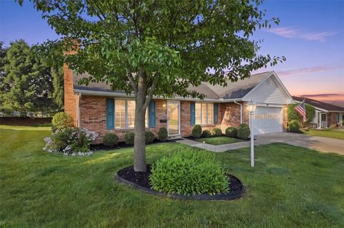 1814 Primrose Ln, Fairborn, OH, 45324-9795 | Card Image