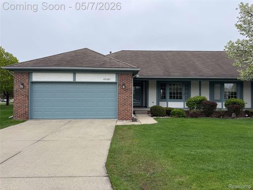 45480 Inverness Cir, Macomb, MI, 48044-3857 | Card Image