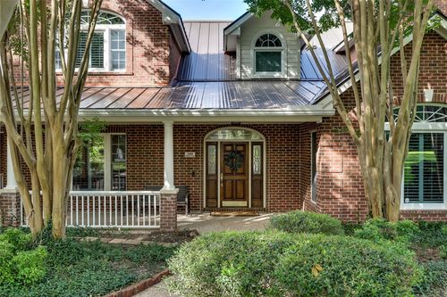 109 Wood Trl, West Lake Hills, TX, 78746-5241 | Card Image