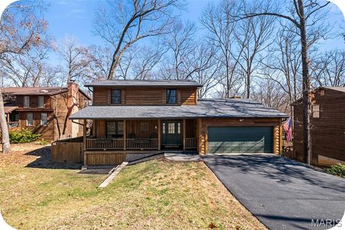 1324 Boly Ln, Ballwin, MO, 63021-7607 | Card Image