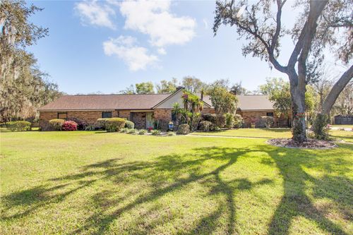 4353 Emmaus Rd, Fruitland Park, FL, 34731-5917 | Card Image